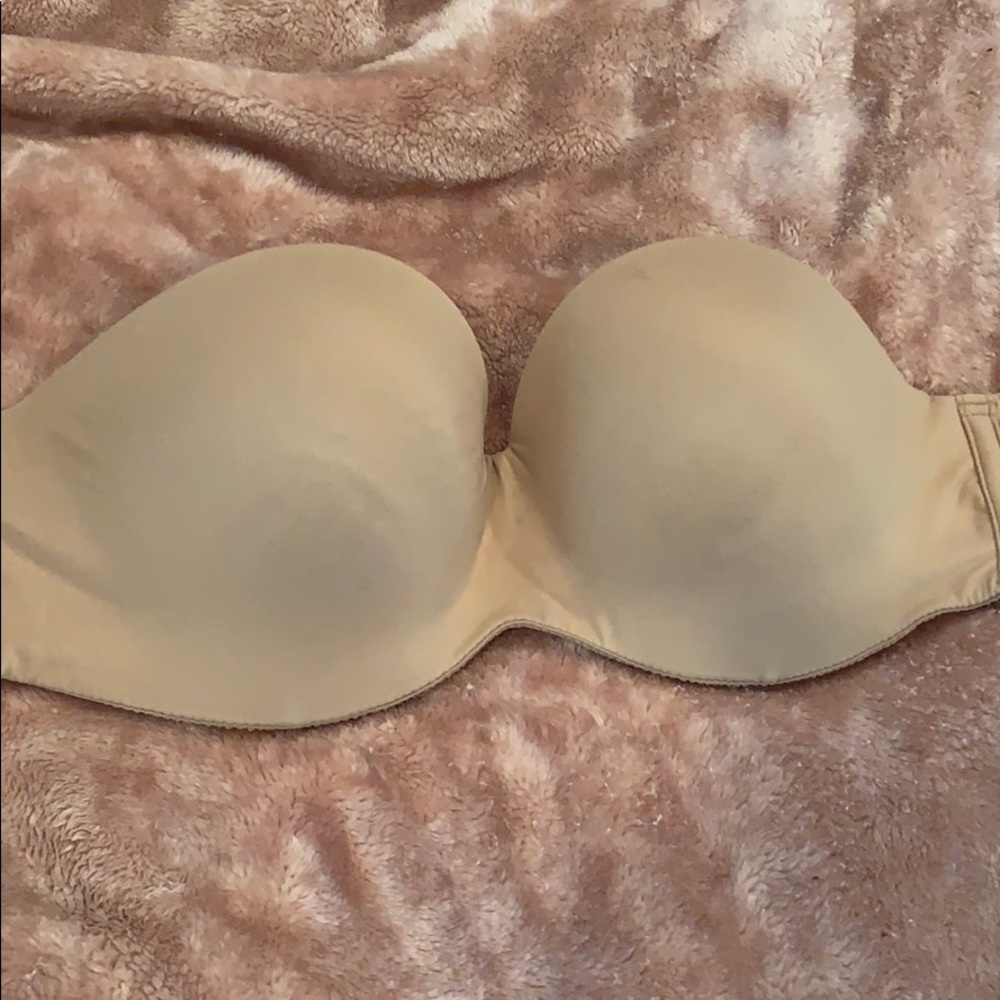 Victoria secret soft strapless bra - 34D